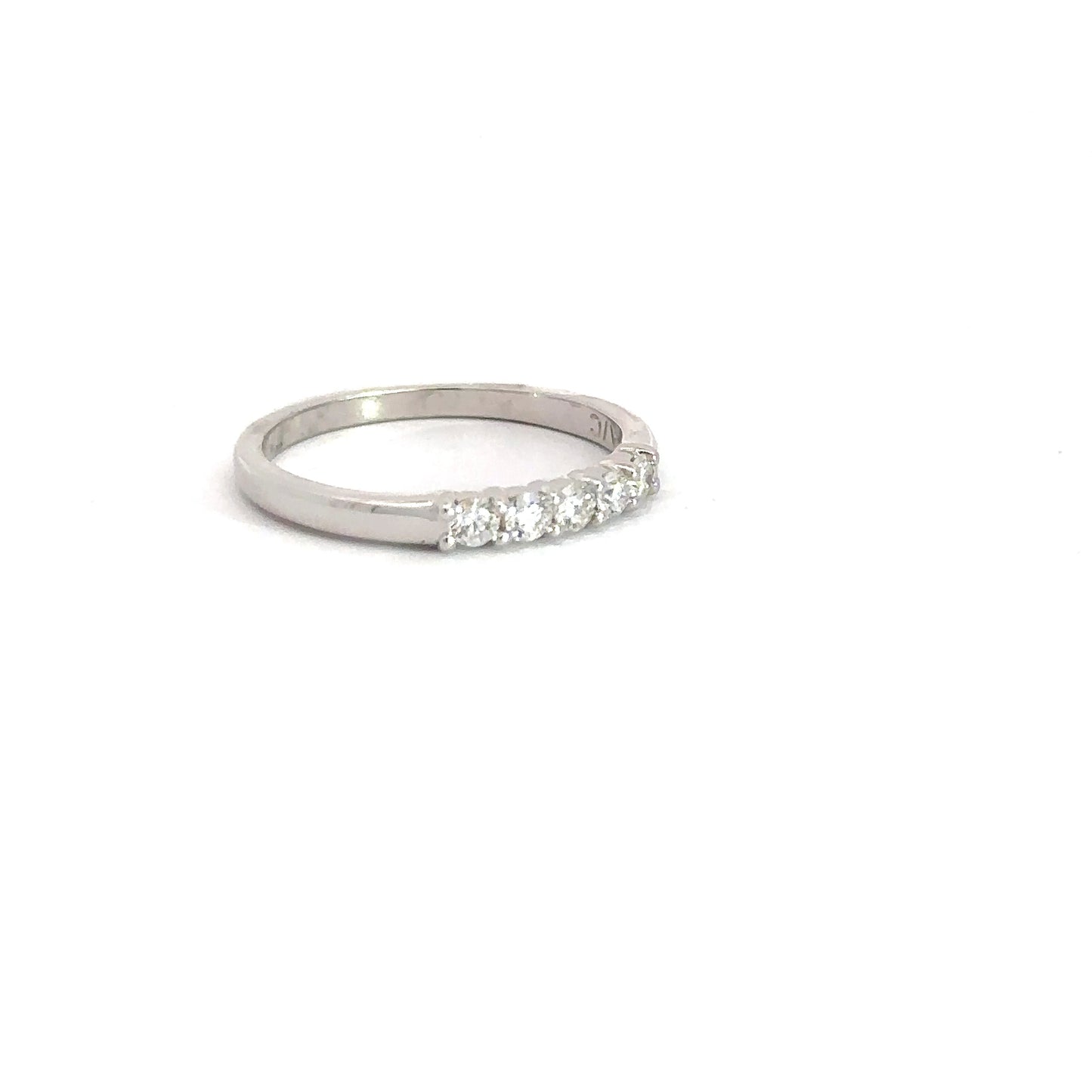 14k White Gold Diamond Band .25cttw
