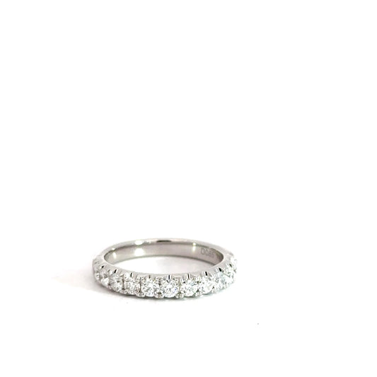14k White Gold Diamond Band .85cttw