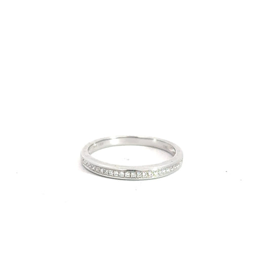 14k White Gold Diamond Band .20cttw