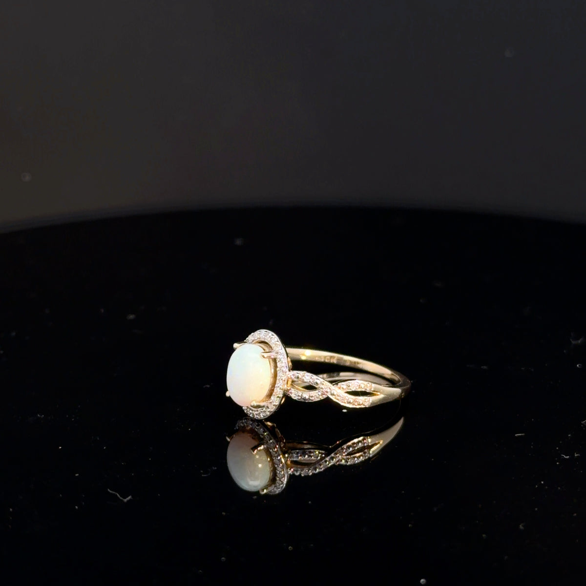 10k Yellow Gold Opal & Diamond Ring