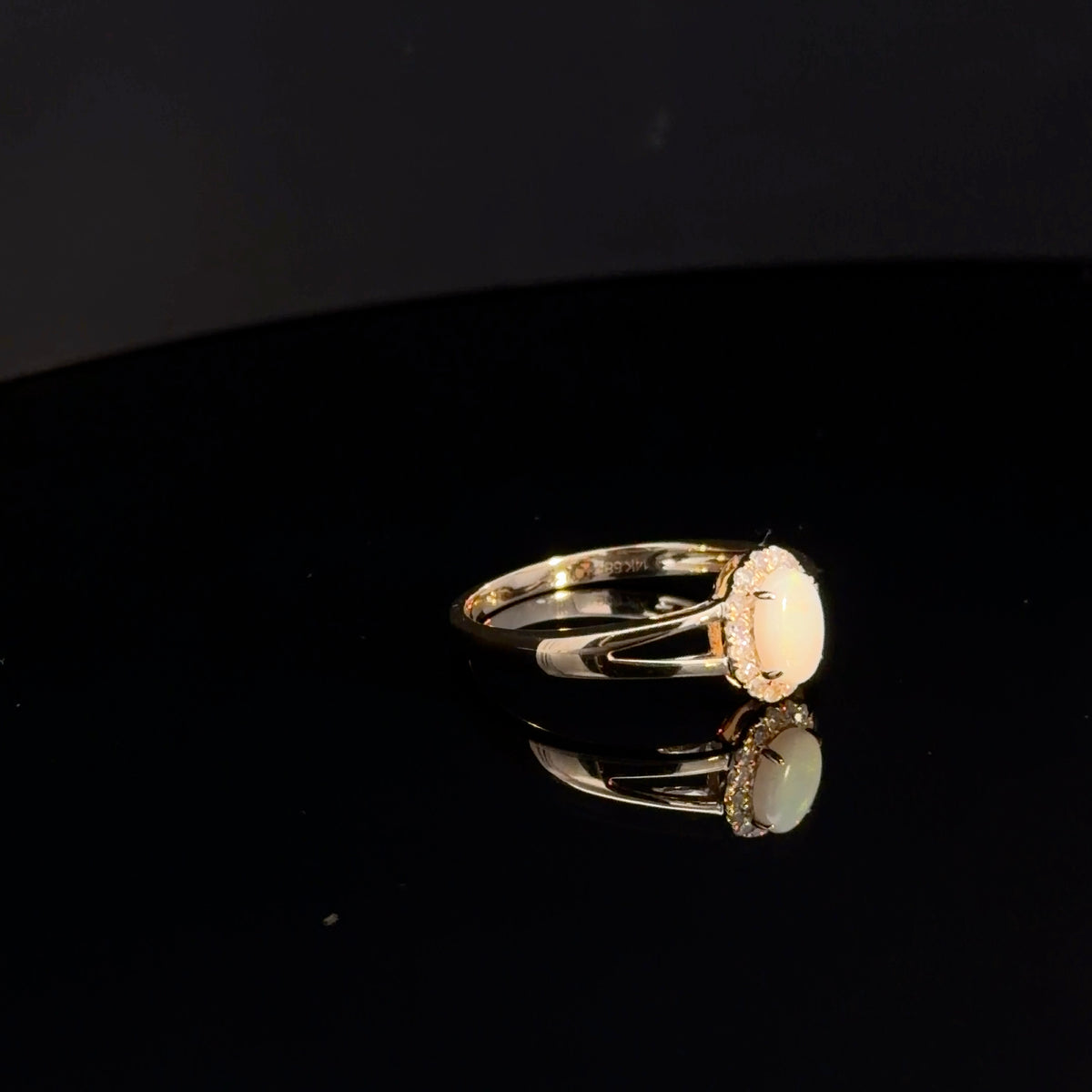 14k Yellow Gold Opal & Diamond Ring
