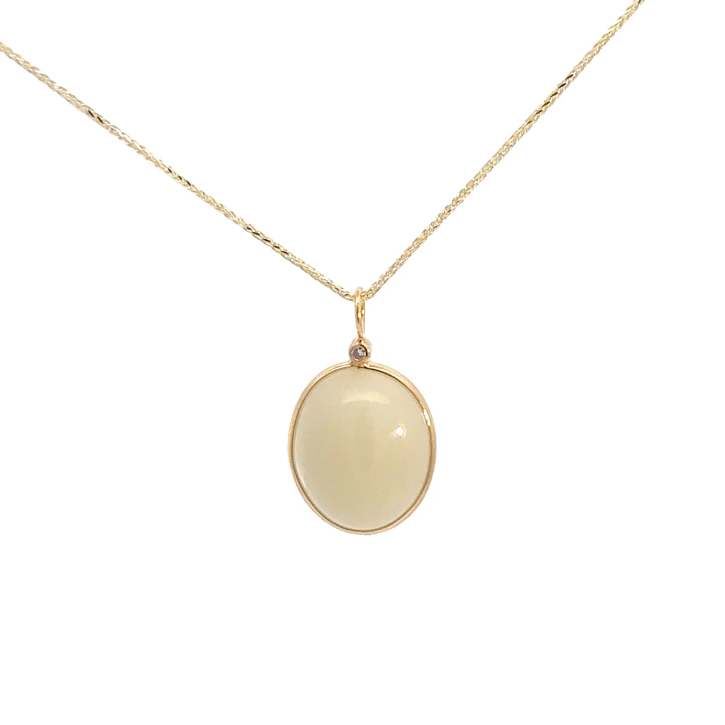 18k Yellow Gold Oval Moonstone Pendant
