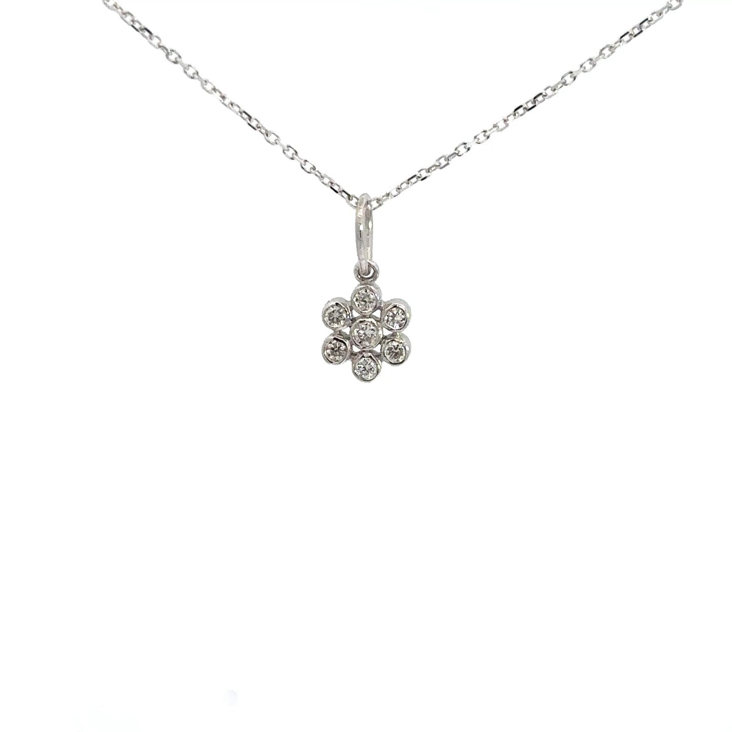 14k White Gold Diamond Flower Pendant .18cttw