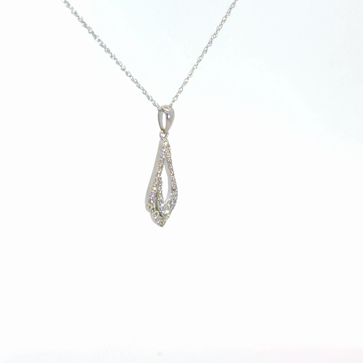 14k White Gold Diamond Pendant .22cttw