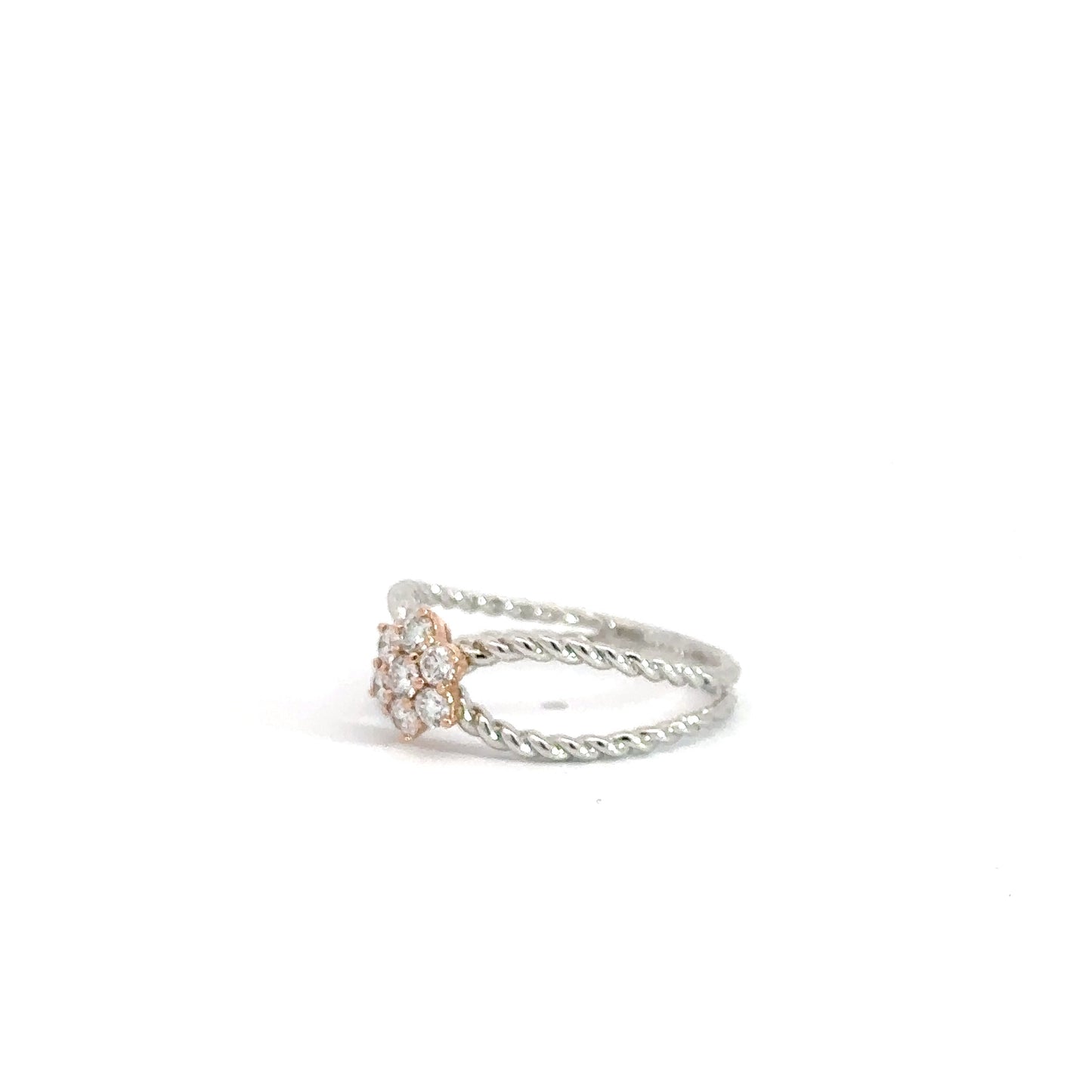 14k Two-Toned Diamond Cluster & Rope Design Diamond Fashion Ring