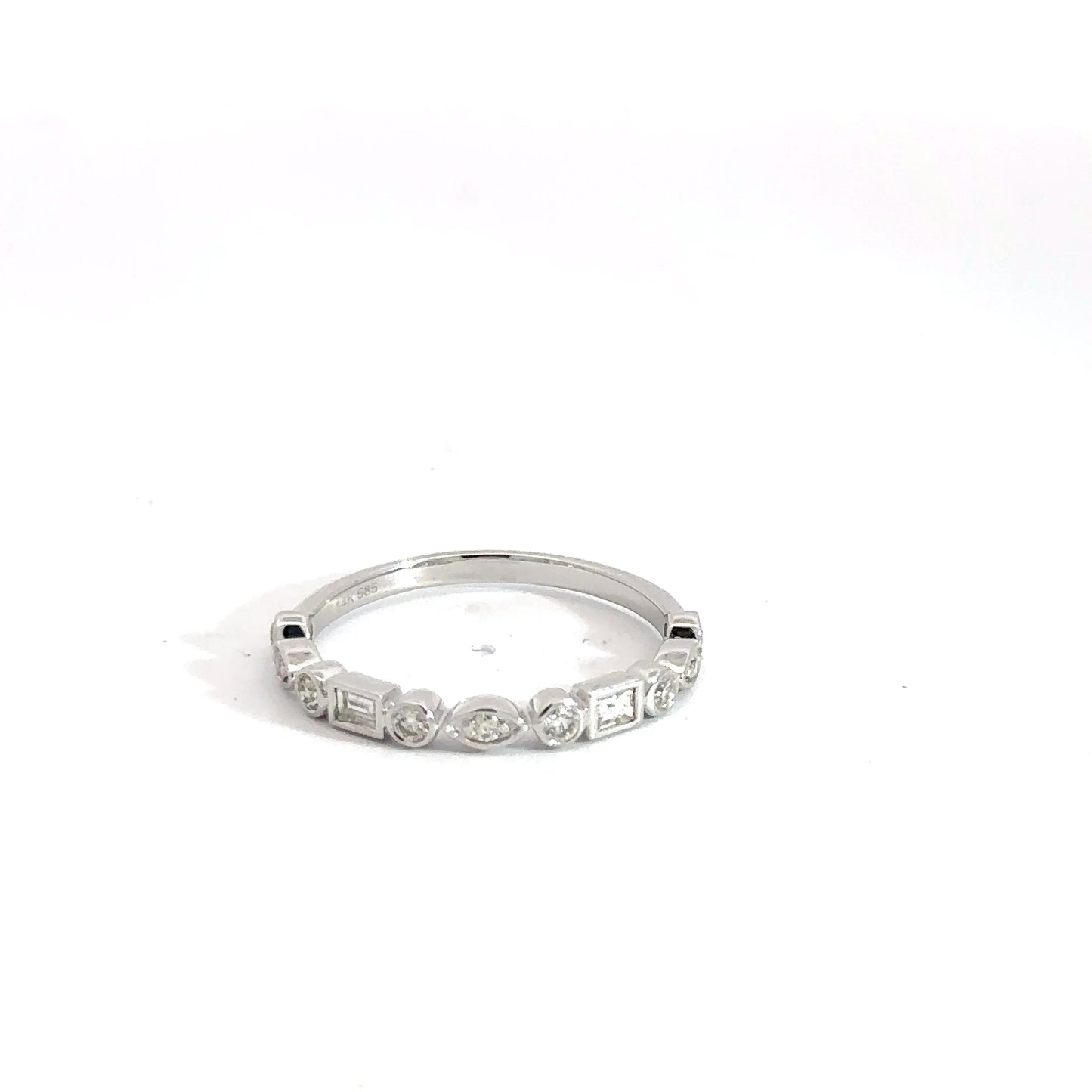 Lady's 14k White Gold Diamond Ring .26cttw