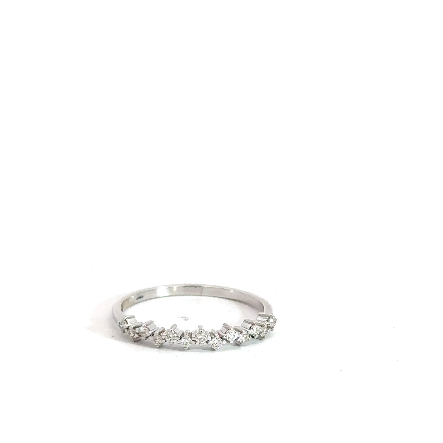 14k White Gold Diamond Band .17cttw