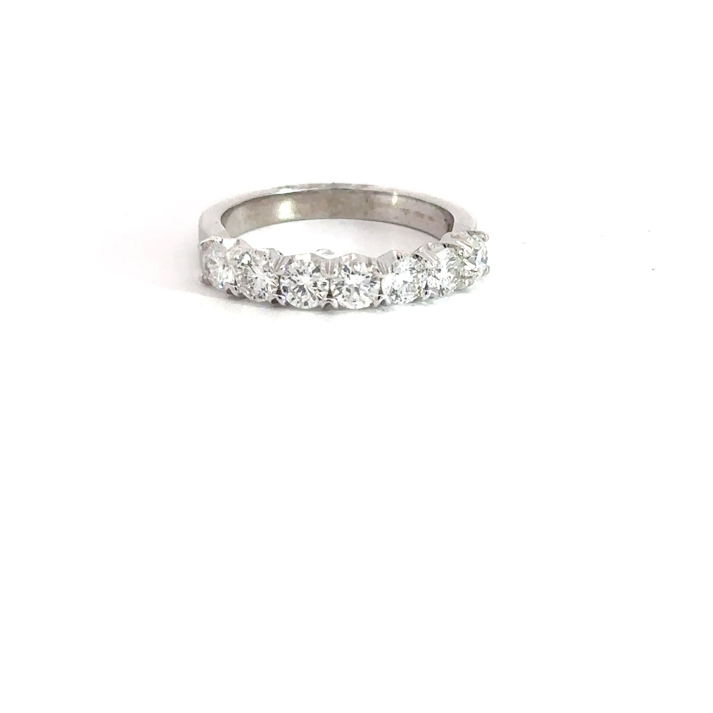 Lady's 14k White Gold Round Brilliant Diamond Band 1.13cttw