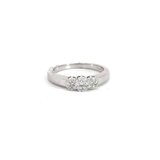 14k White Gold 3 Round Brilliant Cluster 1/4cttw