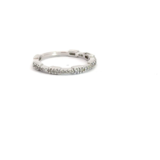 10k White Gold .17cttw Fashion Ring