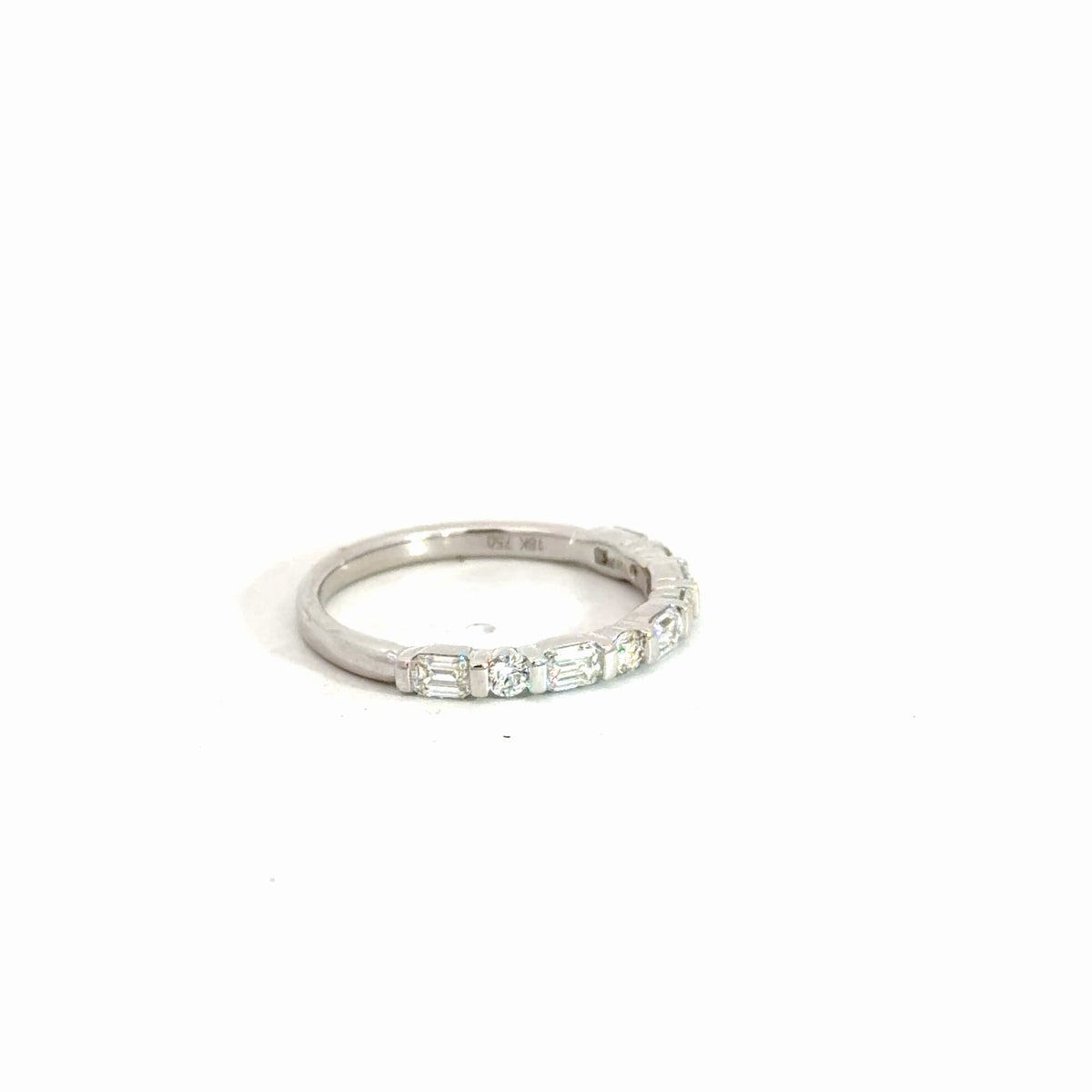 18k White Gold Diamond Fashion Band 1.05cttw