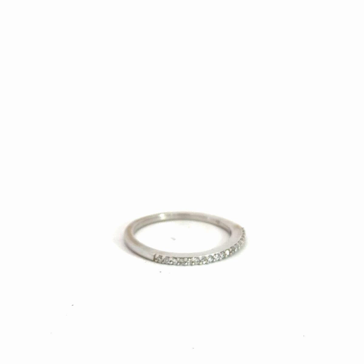 14k White Gold Diamond Band .16cttw