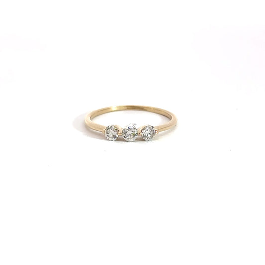 14k Yellow Gold Three Round Brilliant Diamond Ring .30cttw