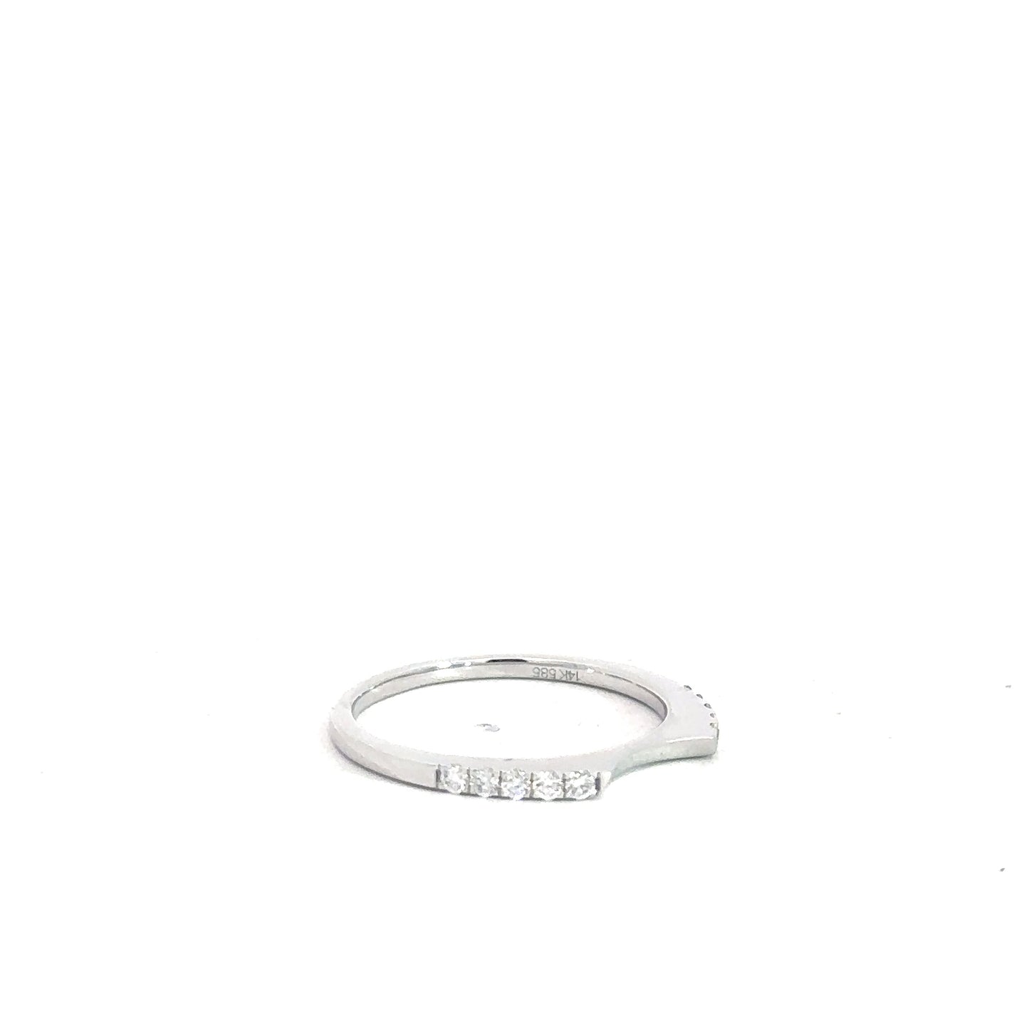 Lady's 14k White Gold Diamond Ring Guard .16cttw
