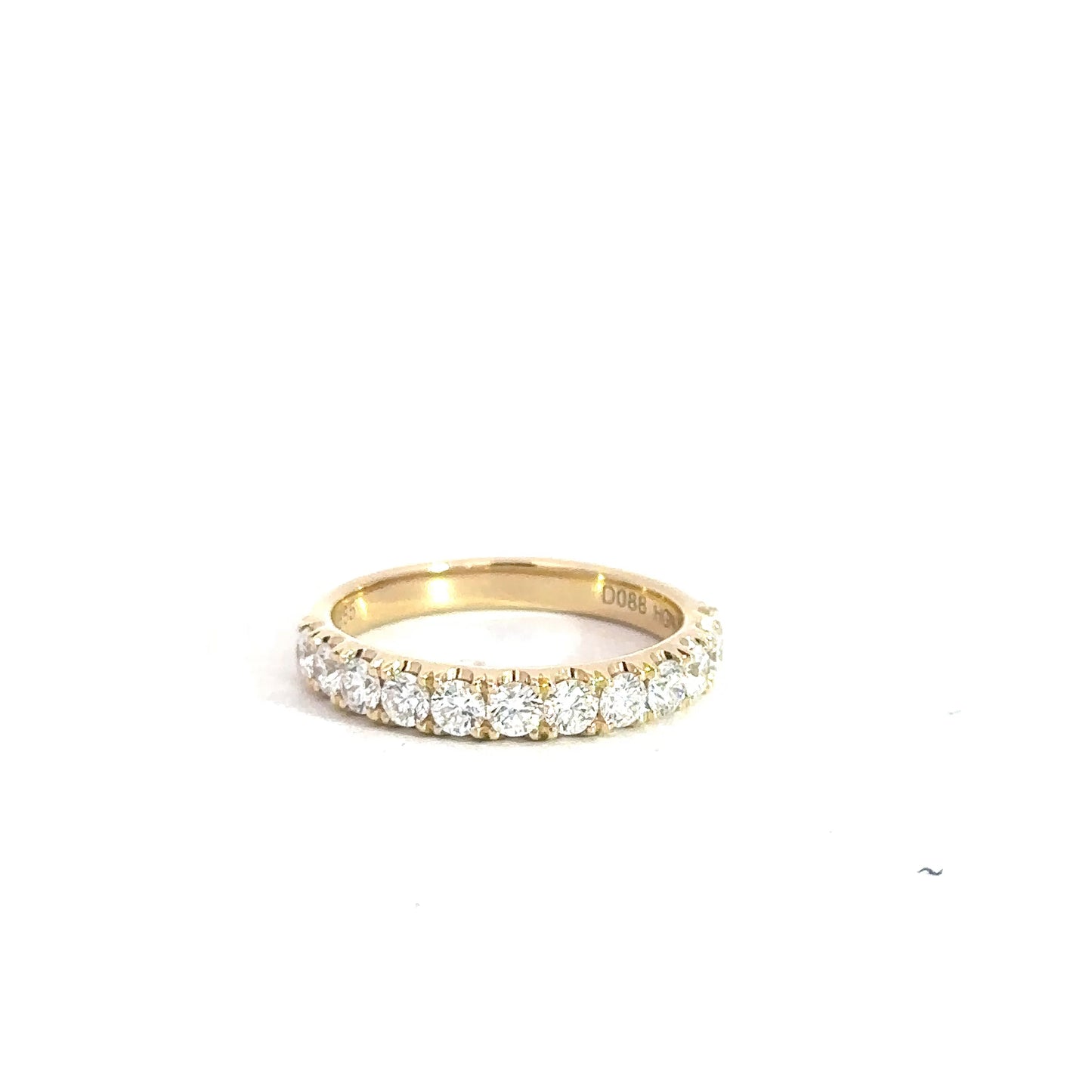14k Yellow Gold Diamond Band .88cttw