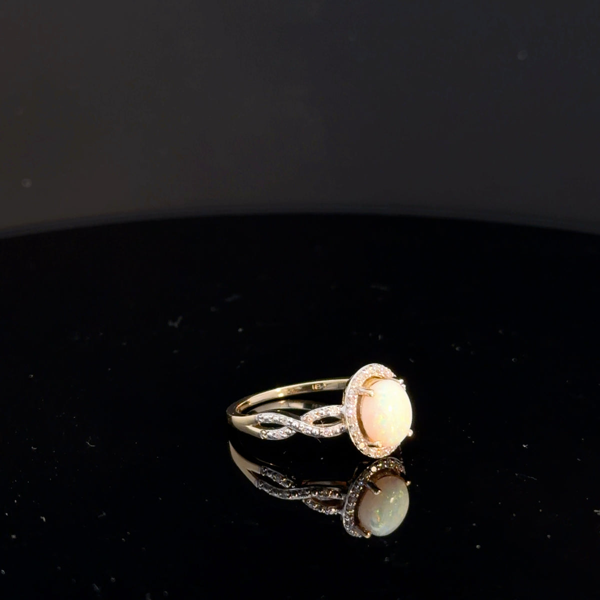 10k Yellow Gold Opal & Diamond Ring