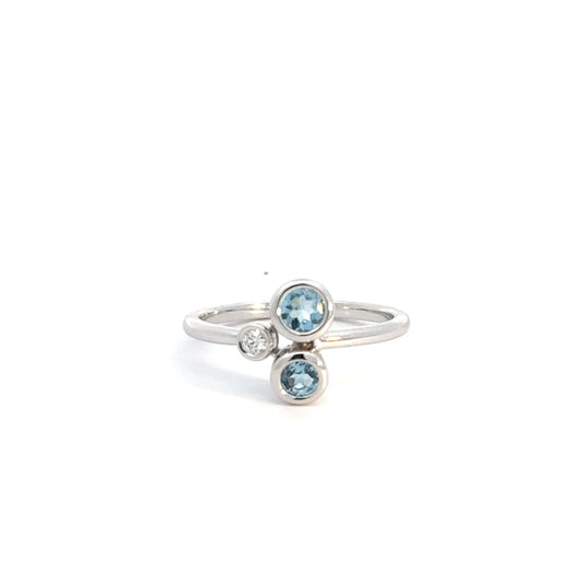 14k White Gold Aquamarine & Diamond Ring