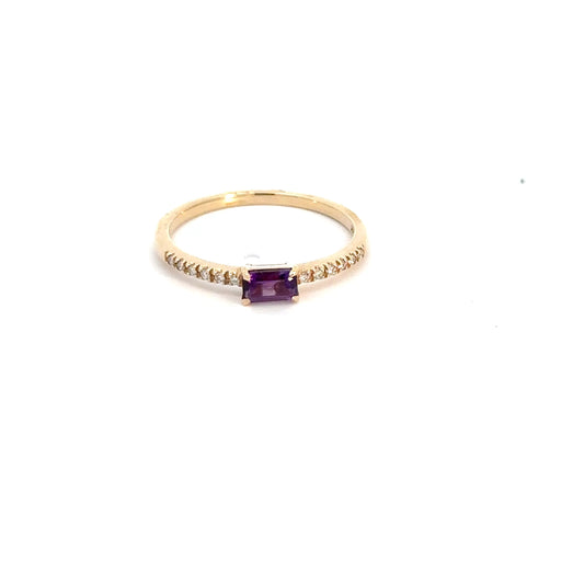 10k Yellow Gold Amethyst & Diamond Ring