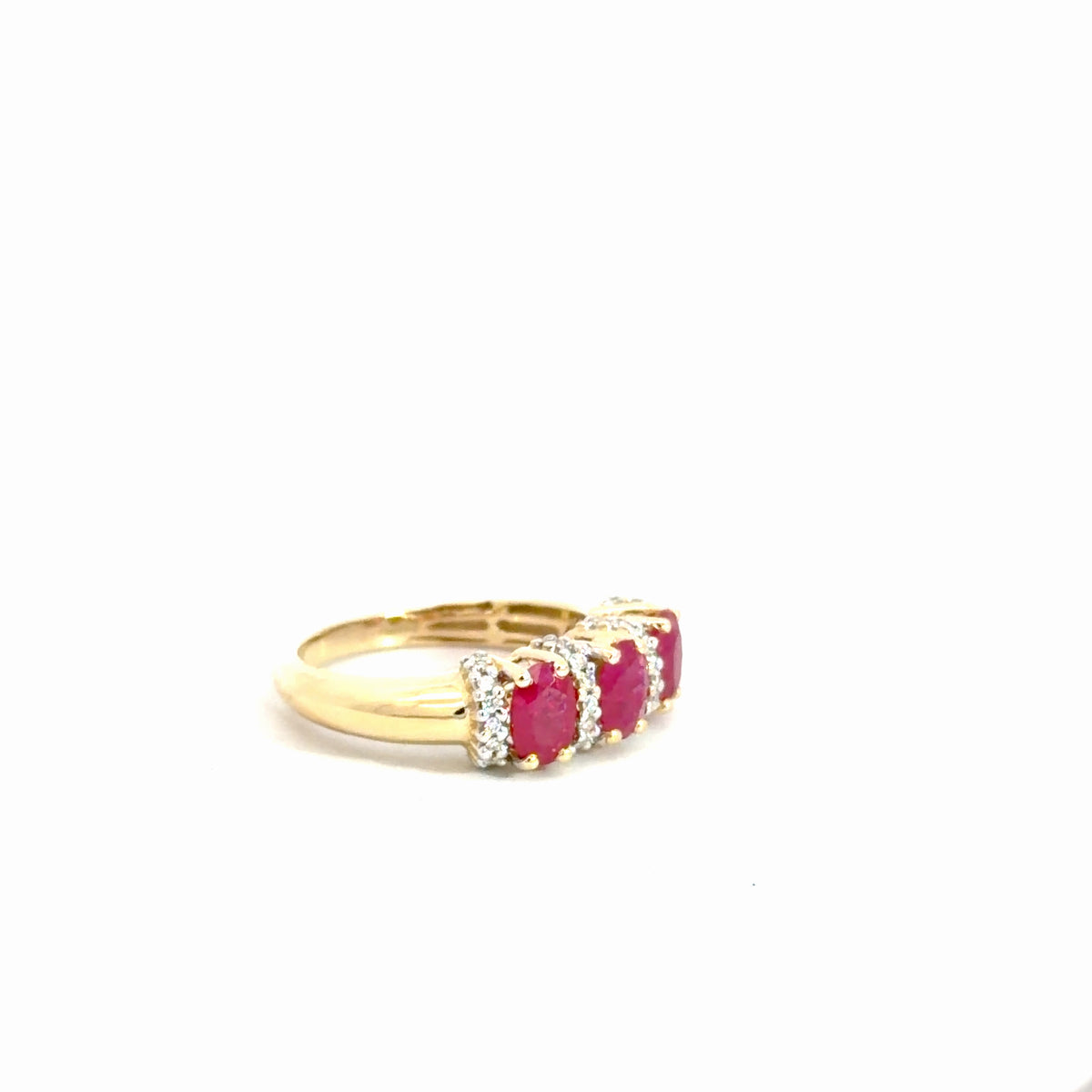 14k Yellow Gold Ruby & Diamond Ring 1/8cttw