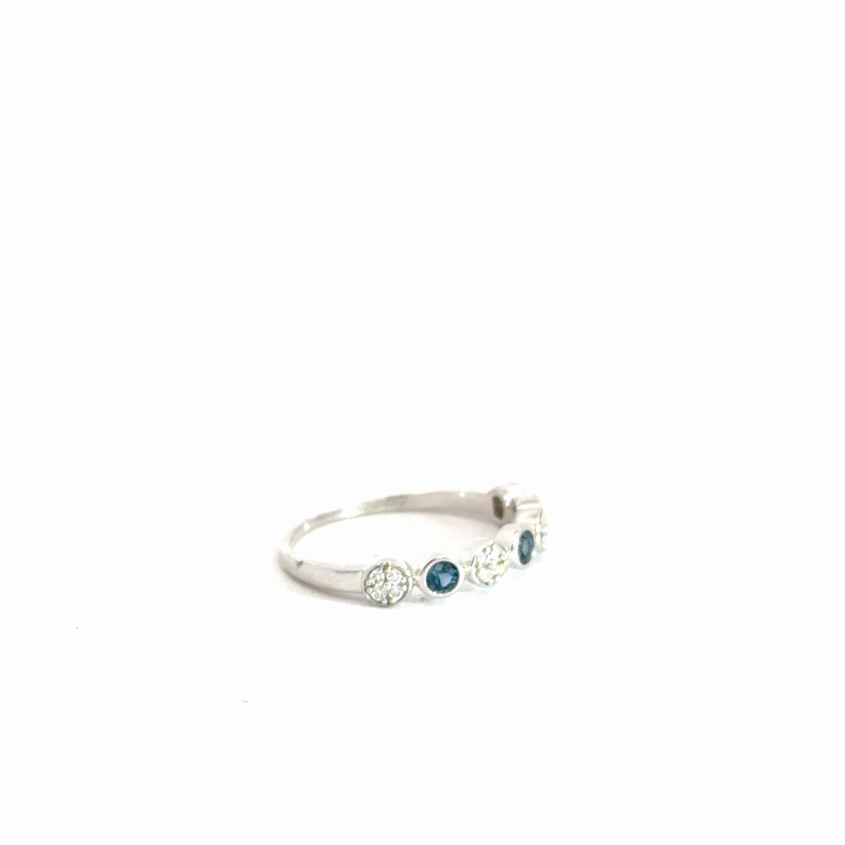 14k White Gold Diamond & Sapphire Ring 1/8cttw