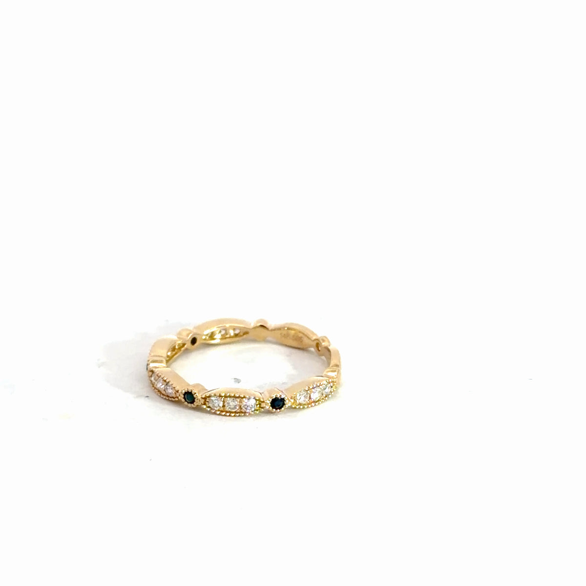 14k Yellow Gold Diamond & Sapphire Band