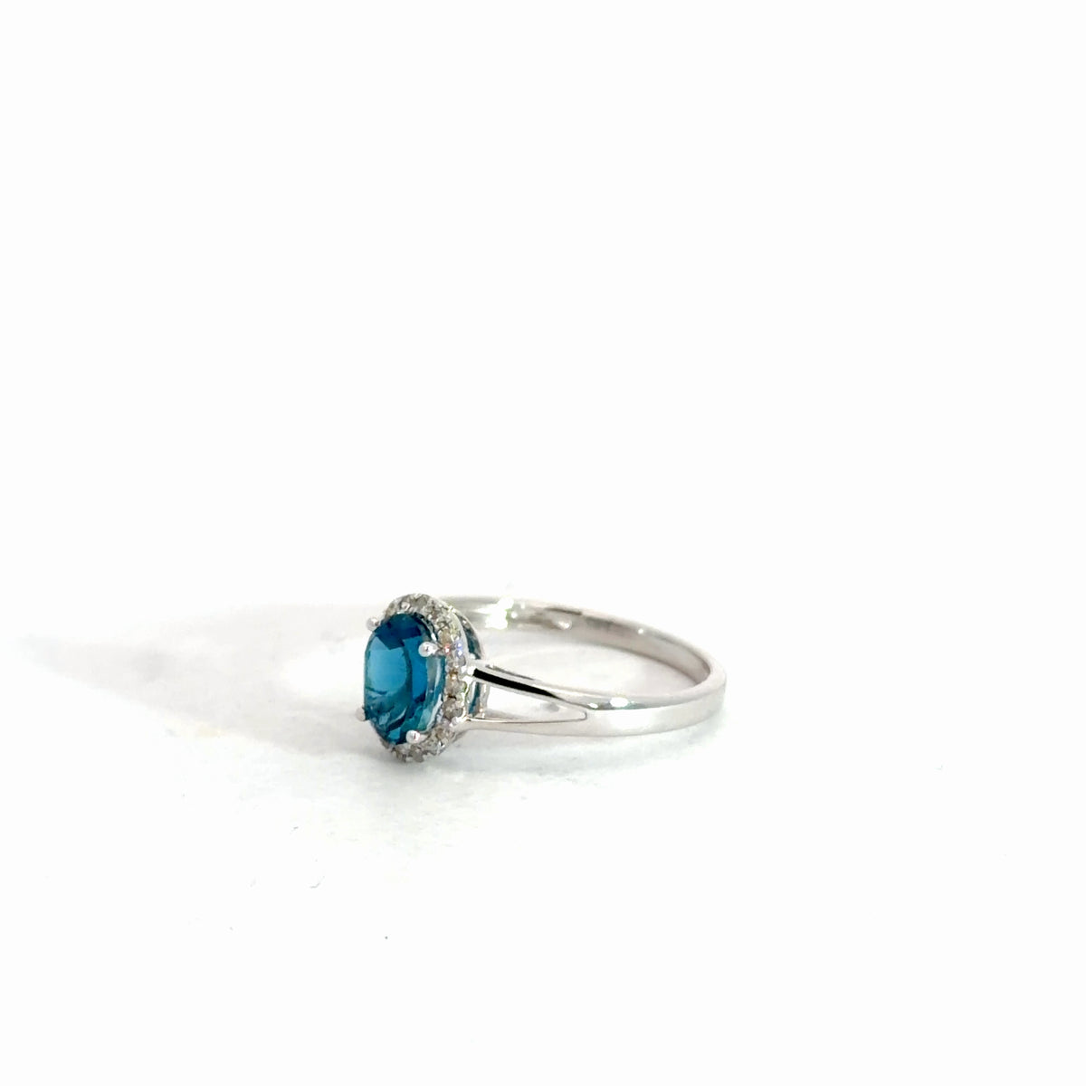 14k White Gold Blue Topaz & Diamond Ring