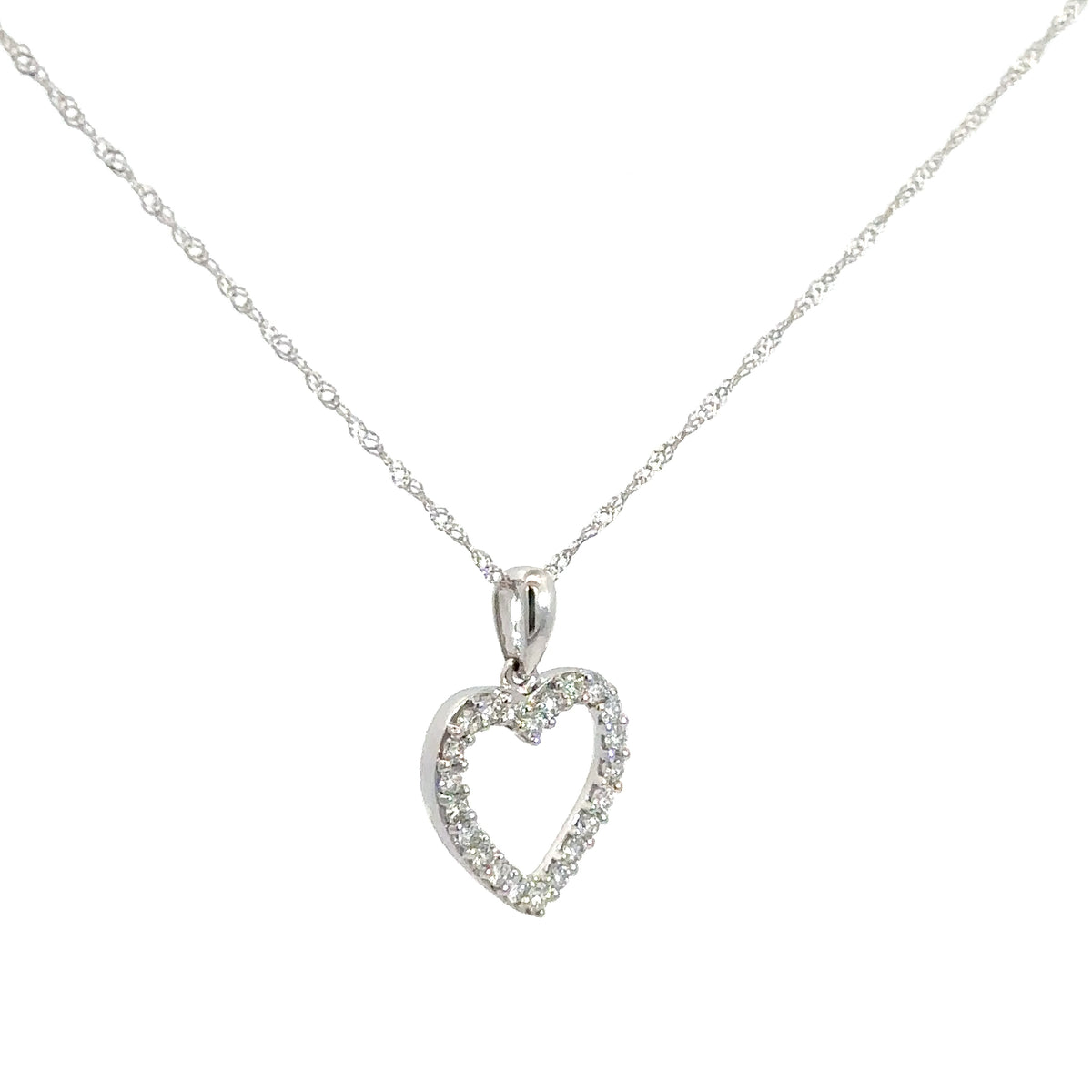 14k White Gold Diamond Heart .33cttw