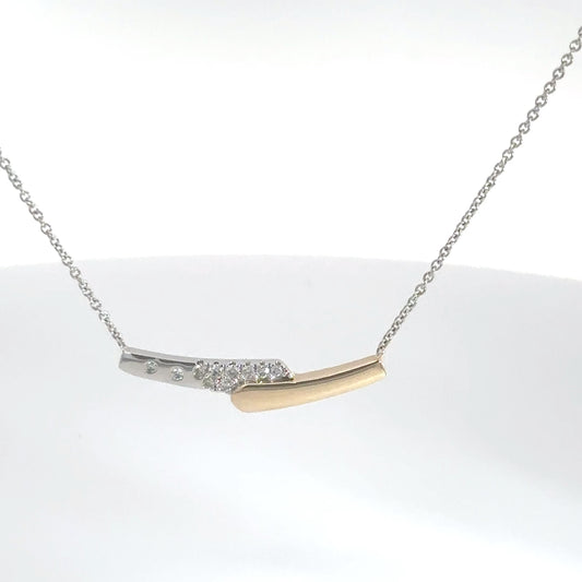 14k Two Toned Diamond Bar Necklace .10cttw