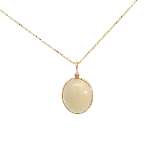 18k Yellow Gold Oval Moonstone Pendant
