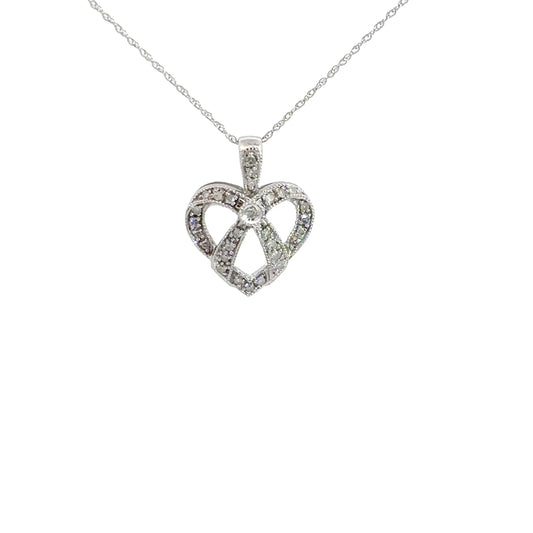 Lady's 10k White Gold .25cttw Diamond Heart Pendant