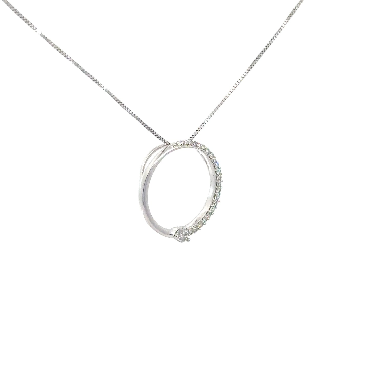 14k White Gold Diamond Circle Pendant 1/5cttw