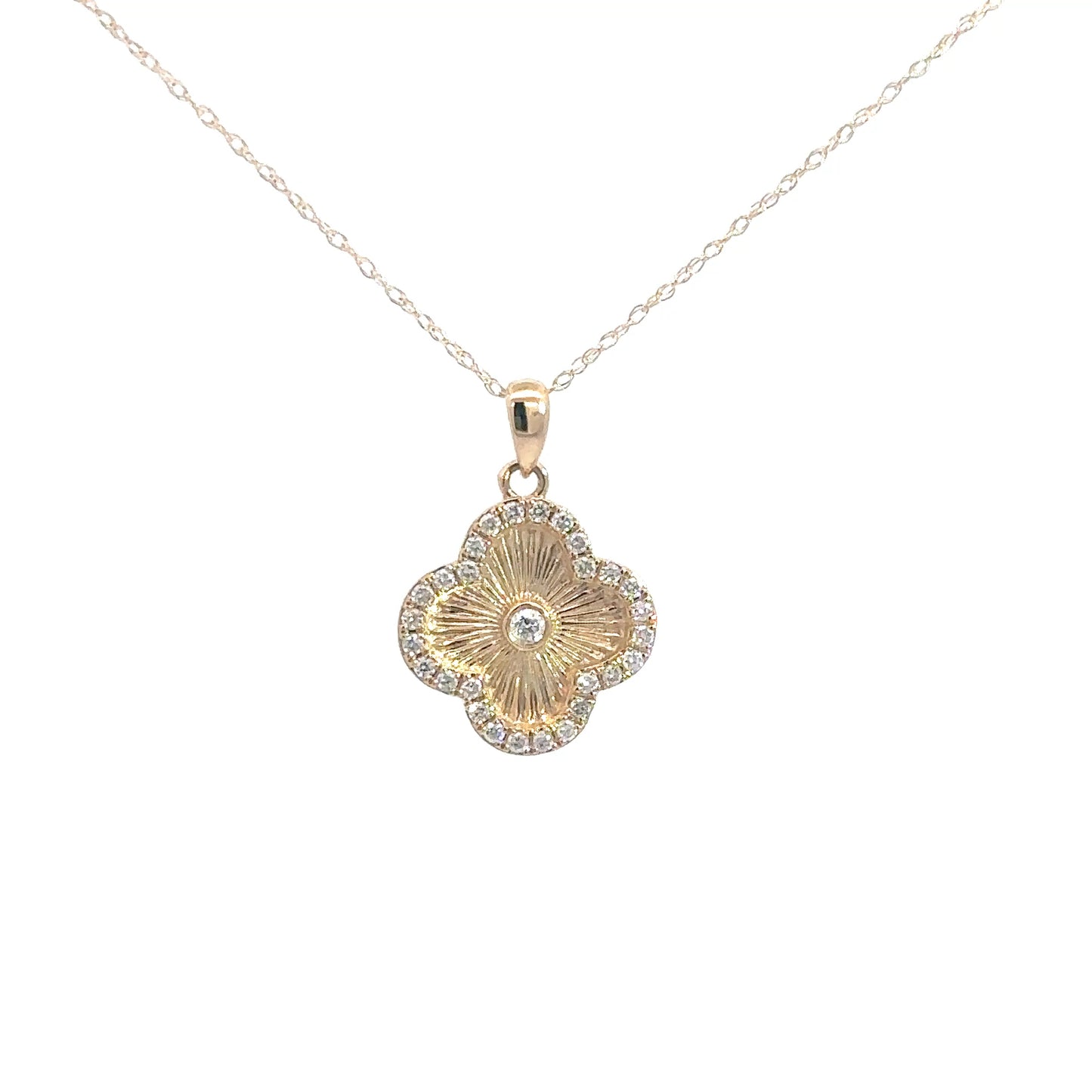 14kt Yellow Gold Diamond Clover Pendant .20cttw