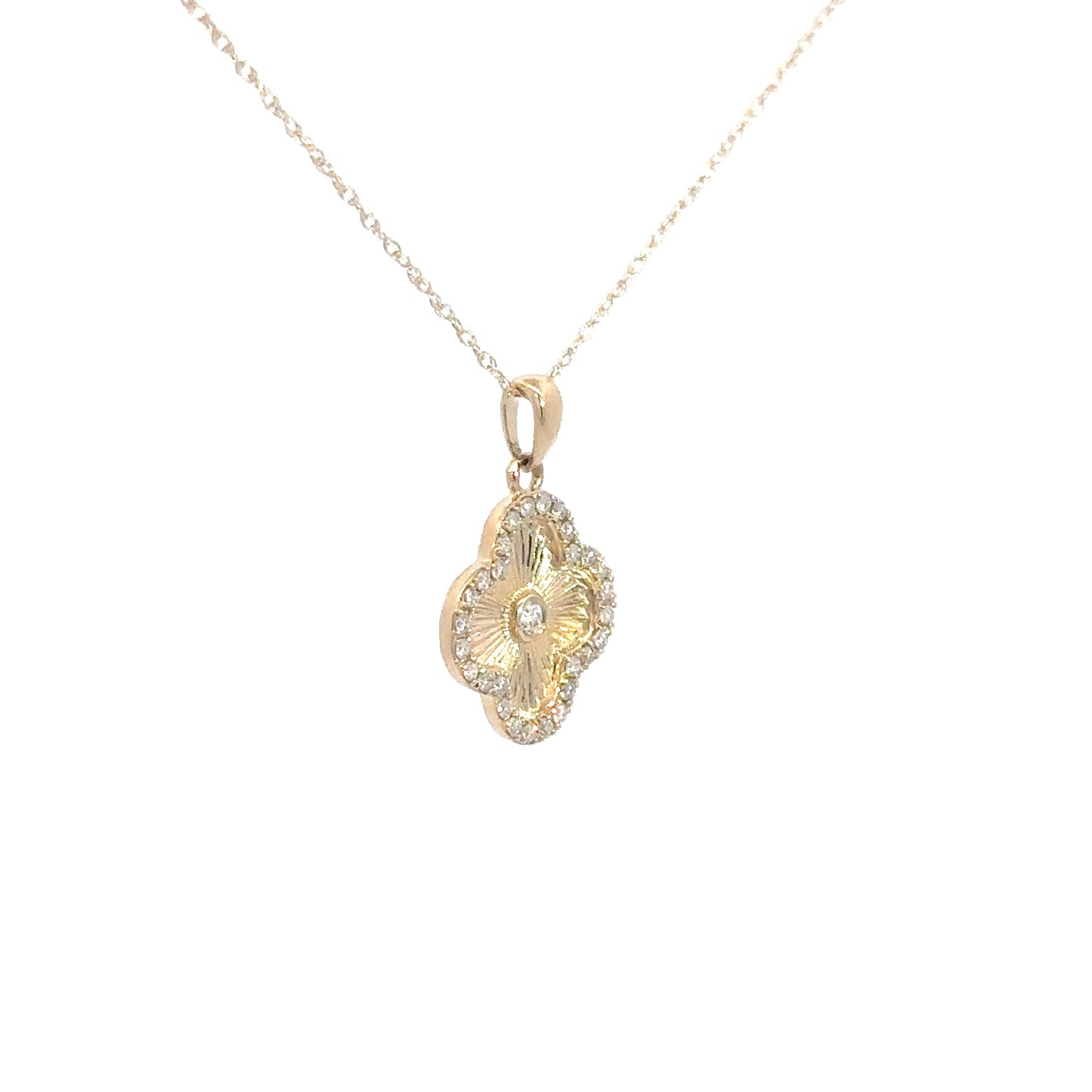 14kt Yellow Gold Diamond Clover Pendant .20cttw