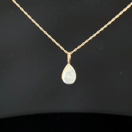 14k Yellow Gold Pear Shaped Moonstone