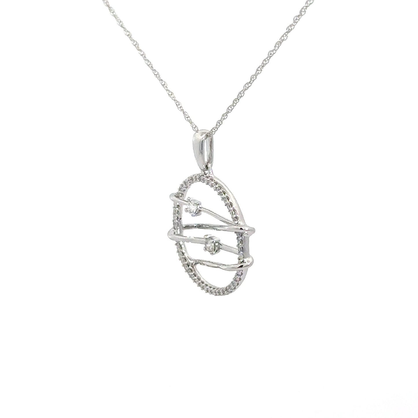 10k White Gold Diamond Circle Pendant .26cttw