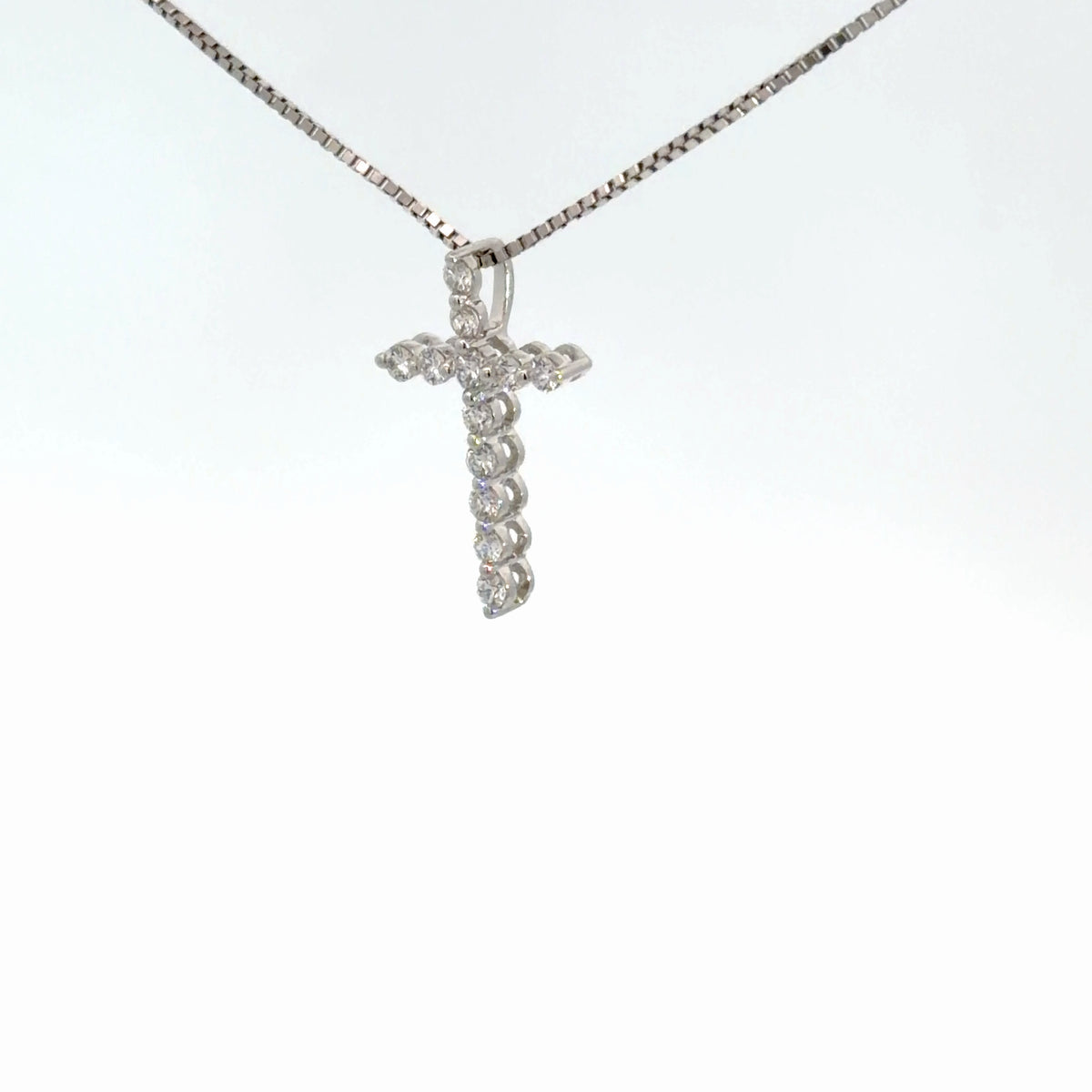 14k White Gold Diamond Cross 1/4cttw