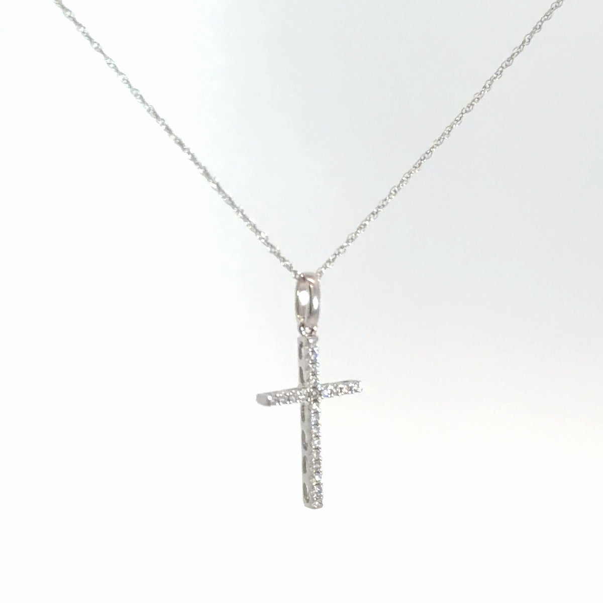 14k White Gold Diamond Cross 1/10cttw