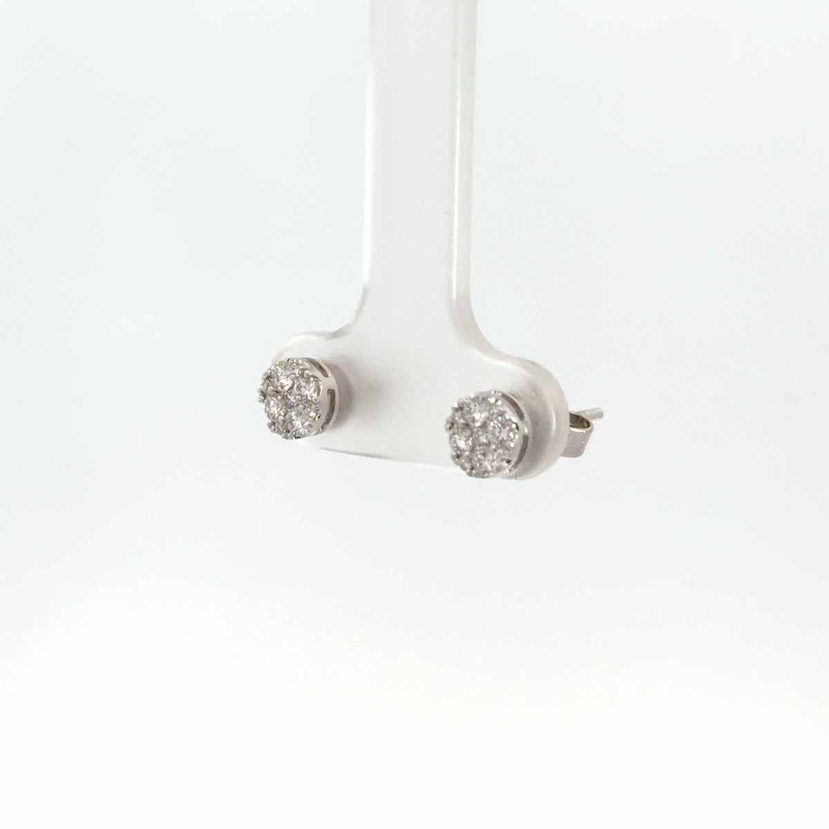14k White Gold Diamond Cluster Earrings 1/3cttw