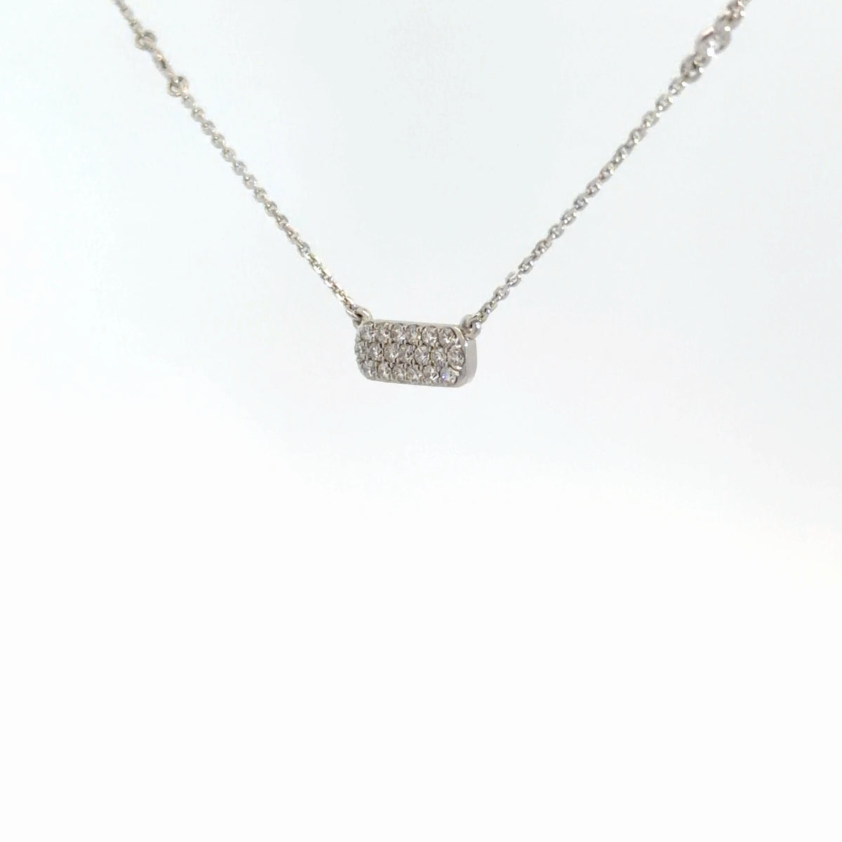 14k White Gold Diamond Bar Pendant 1/3cttw