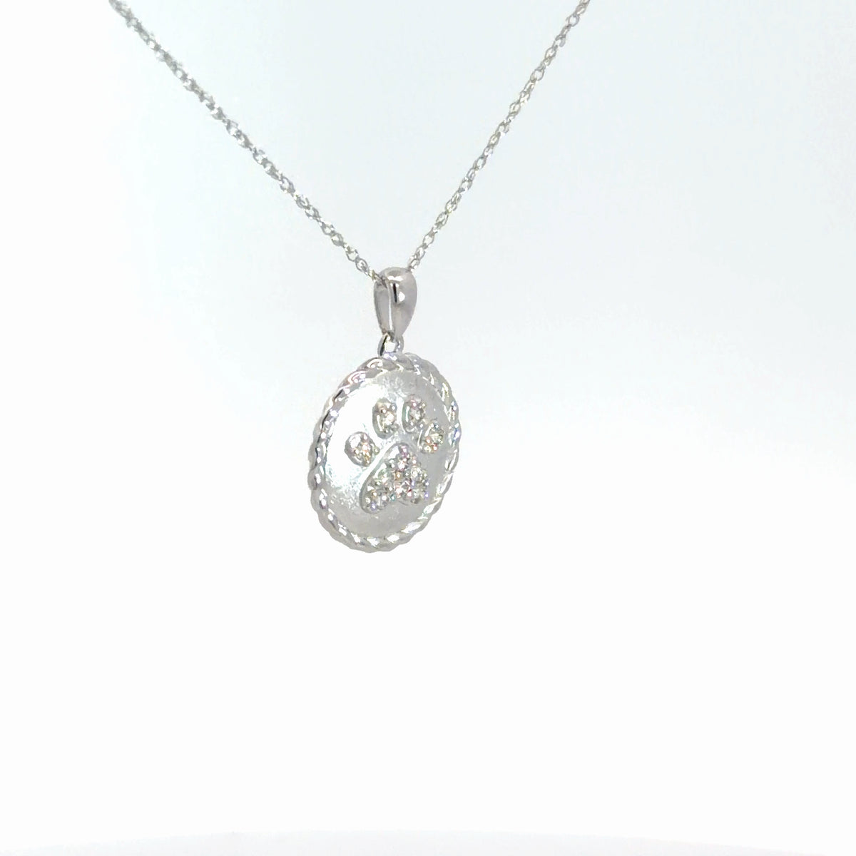 14k White Gold Diamond Paw Print .16cttw