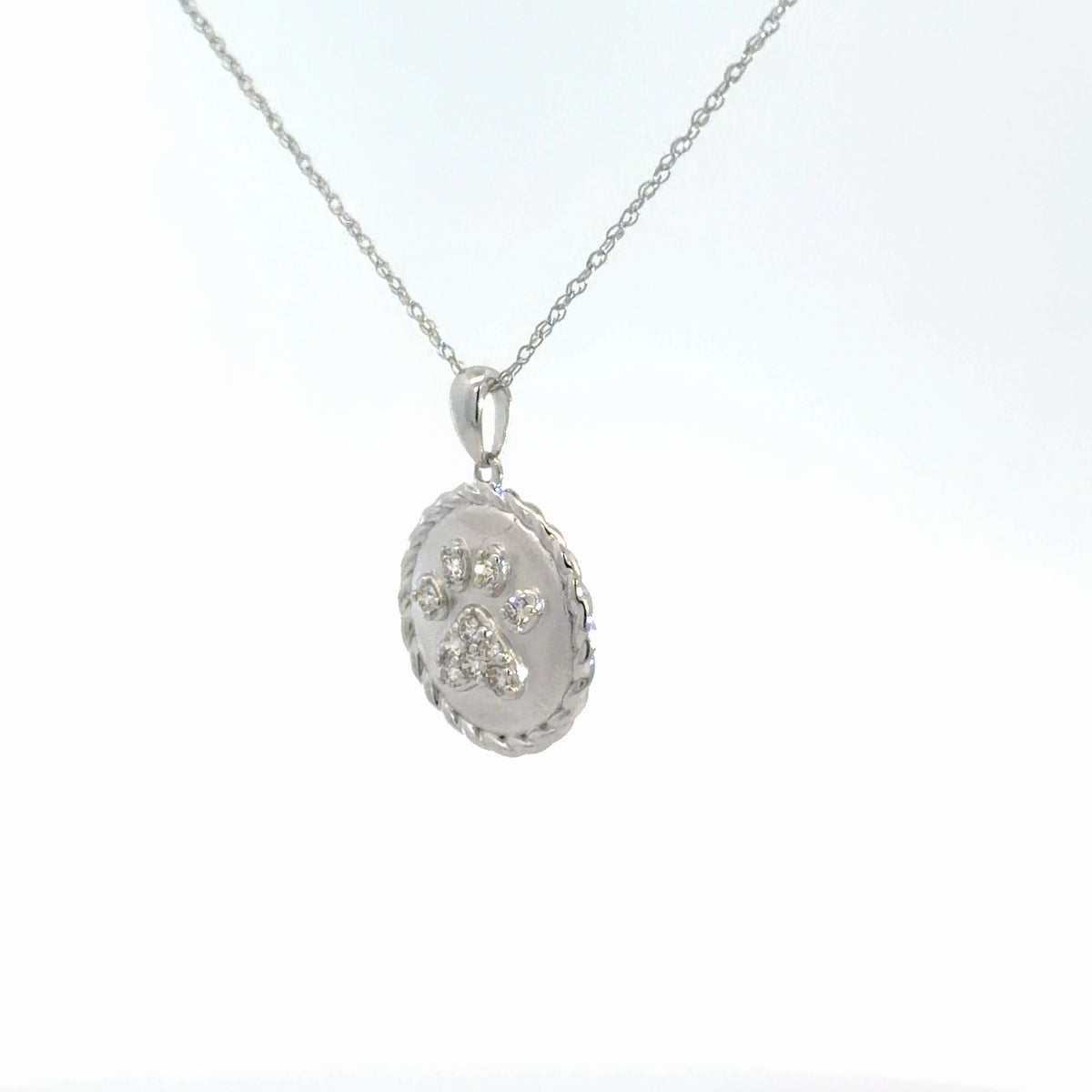 14k White Gold Diamond Paw Print .16cttw