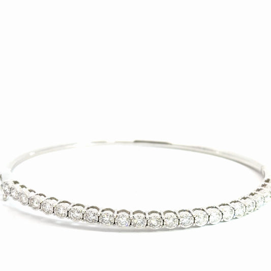 14k White Gold Diamond Bangle 1cttw