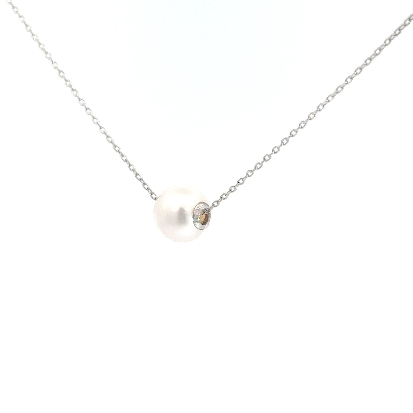 14k White Gold Pearl Necklace
