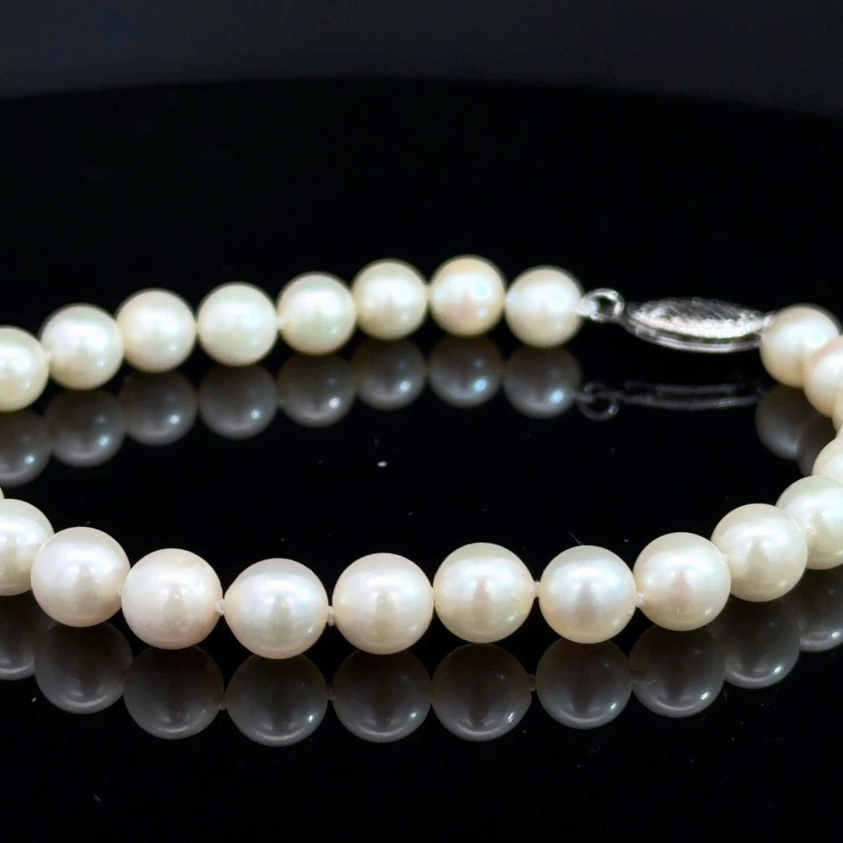 14k White Gold Cultured Pearl Bracelet