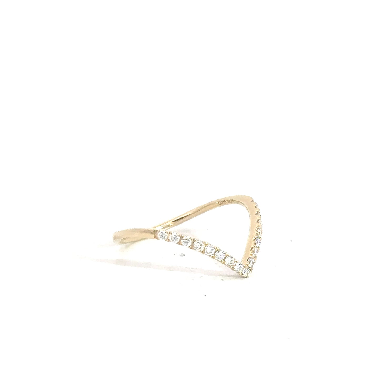 Lady's 14k Yellow Gold Diamond V Ring .18cttw