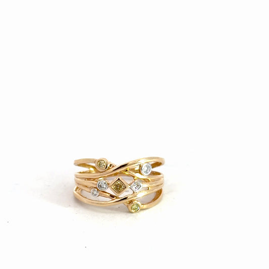 14k Yellow Gold Yellow & White Diamond Ring 1/8cttw