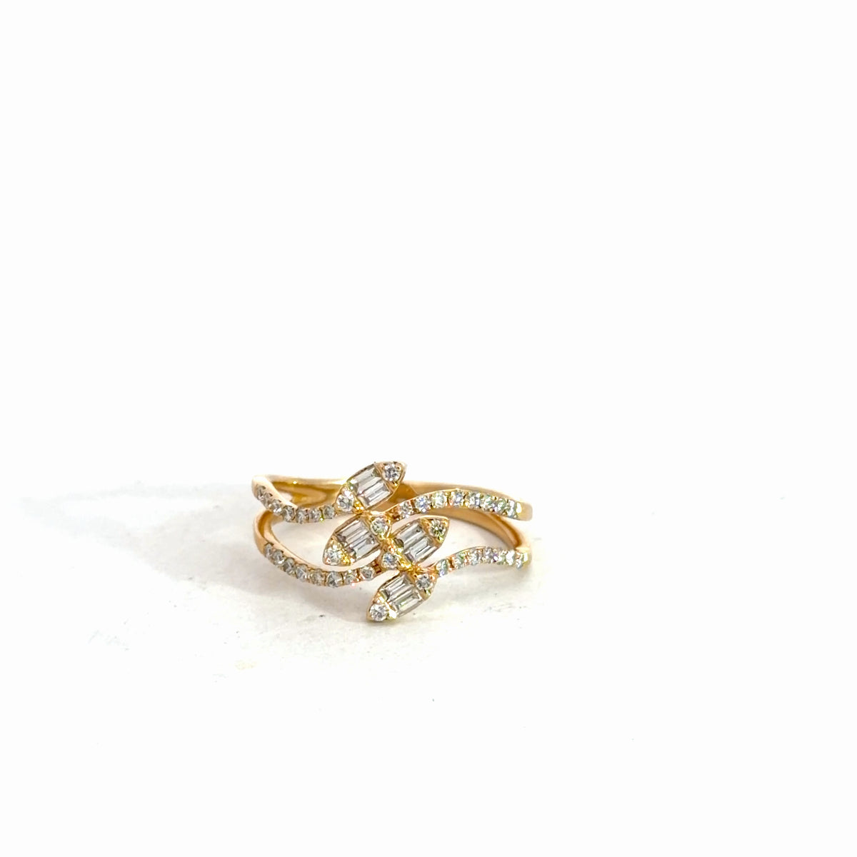 14k Yellow Gold Round & Baguette Diamond Fashion RIng .44cttw