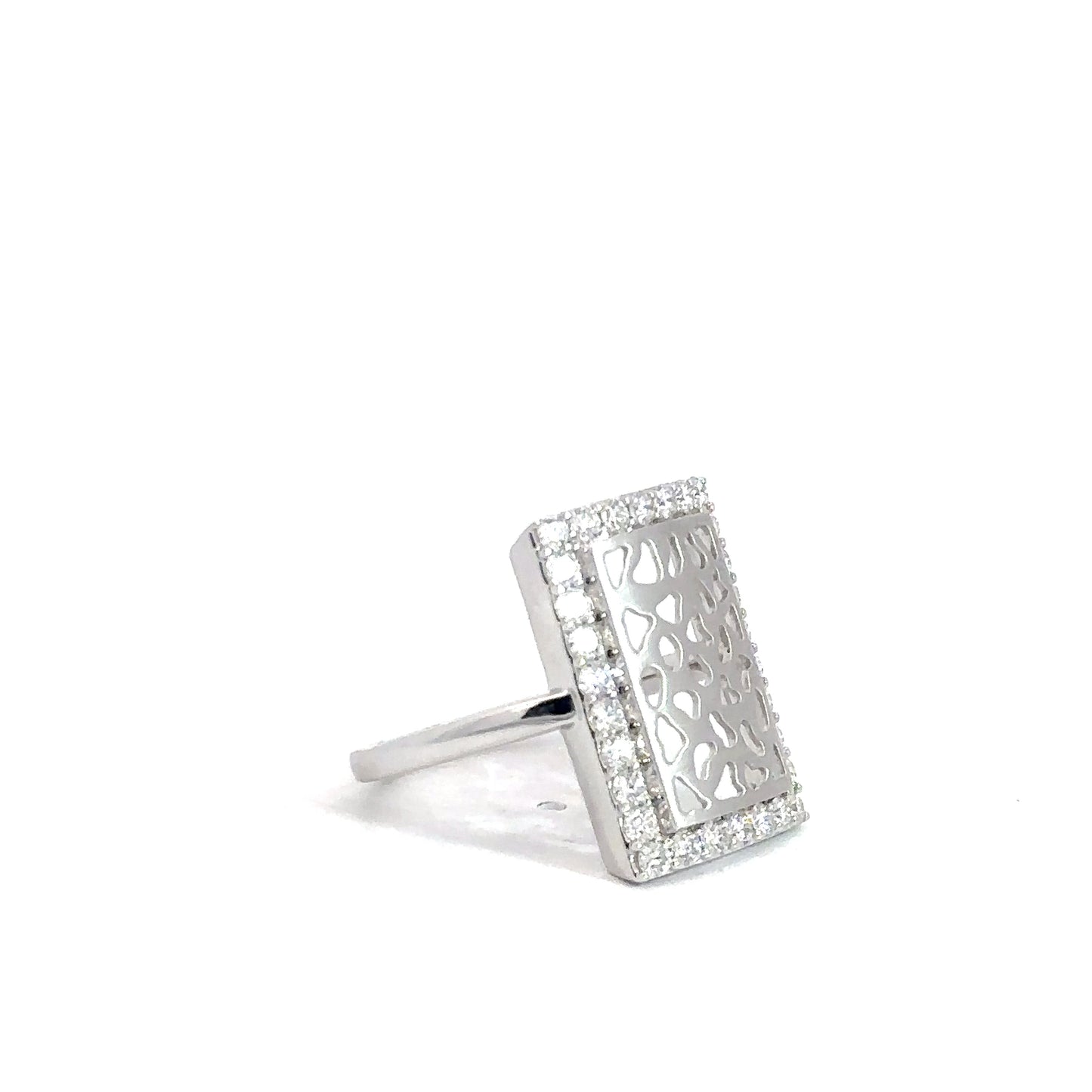 14k White Gold Fashion Ring 7/8cttw