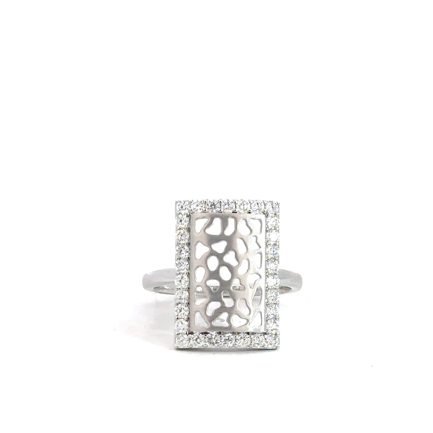 14k White Gold Fashion Ring 7/8cttw