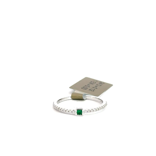 14k White Gold Diamond & Emerald Ring .12cttw
